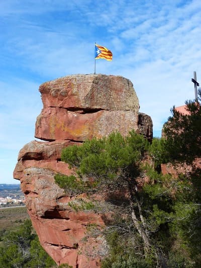 Catalan flag at the top